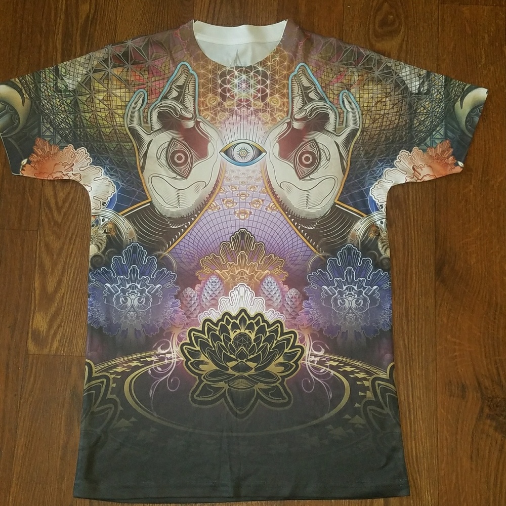 Threyda Subliminal Tee